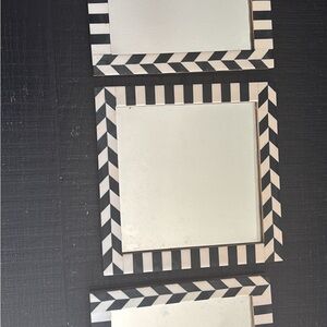 Black and White Striped Wall Mirror Set